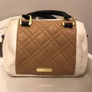 Steven madden small beige purse